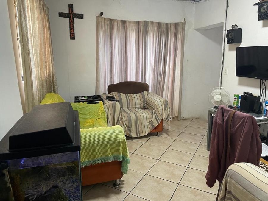 5 Bedroom Property for Sale in Oos Einde North West